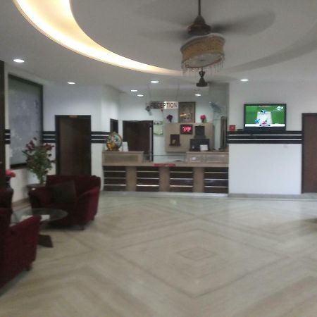 Hotel Vindhwashni Haldwāni Εξωτερικό φωτογραφία
