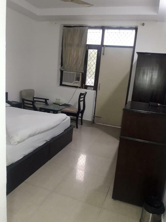 Hotel Vindhwashni Haldwāni Εξωτερικό φωτογραφία
